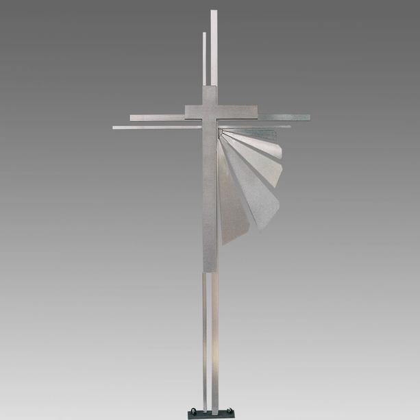 Modernes Edelstahl Grabkreuz mit stilisierter Sonne - Venoron