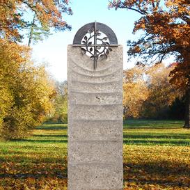 Einzelgrab Grabstein Muschelkalk mit Kreuz Symbol Bronze...