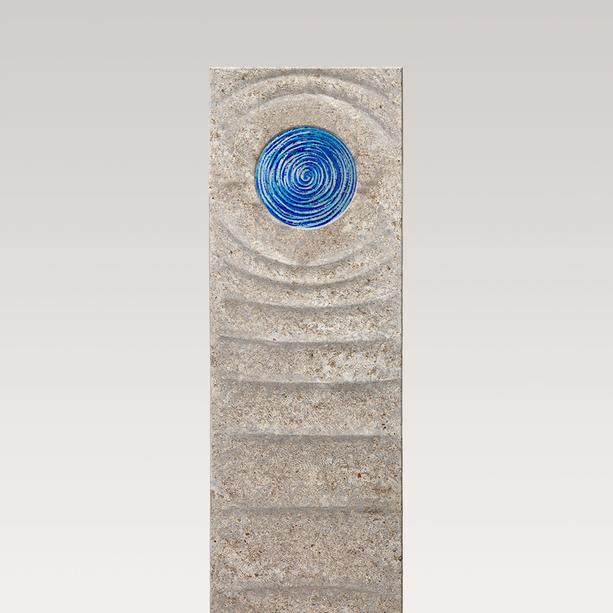 Muschelkalk Einzelgrab Grabstein mit Glas Element in blau - Levanto Celeste