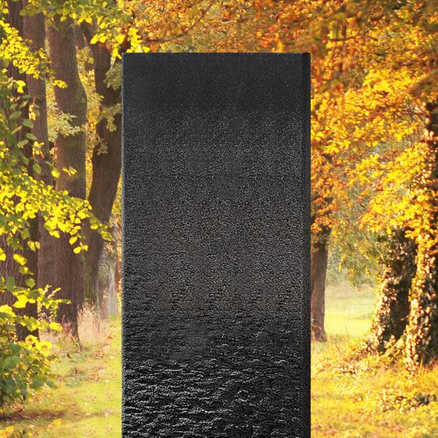 Handwerkliche Granit Einzelgrabstein Stele in schwarz - Auxerre Blanco