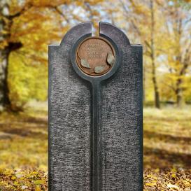 Moderner Einzelgrabstein mit Bronze Schrifttafel rund -...