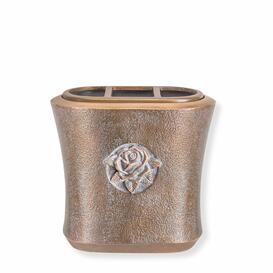 Breite Wand Blumenvase f�r die Grabgestaltung mit Rosenmotiv - Gina / Bronze Wachsgusspatina