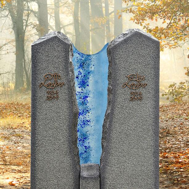 Zweiteiliges Granit Grabmal für ein Doppelgrab mit Glaselement in blau - Magnus Aqua
