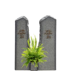Zweiteiliges Granit Grabmal fr ein Doppelgrab mit...