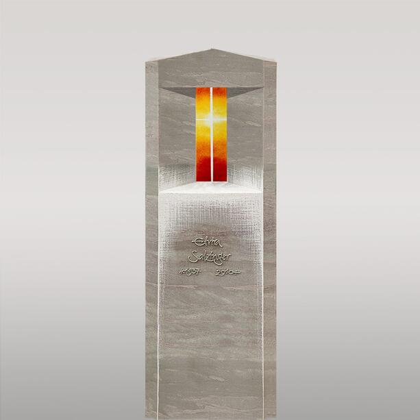 Grabstein Doppelgrab aus Kalkstein mit Glas & Kreuz Symbol - Porta Lumis