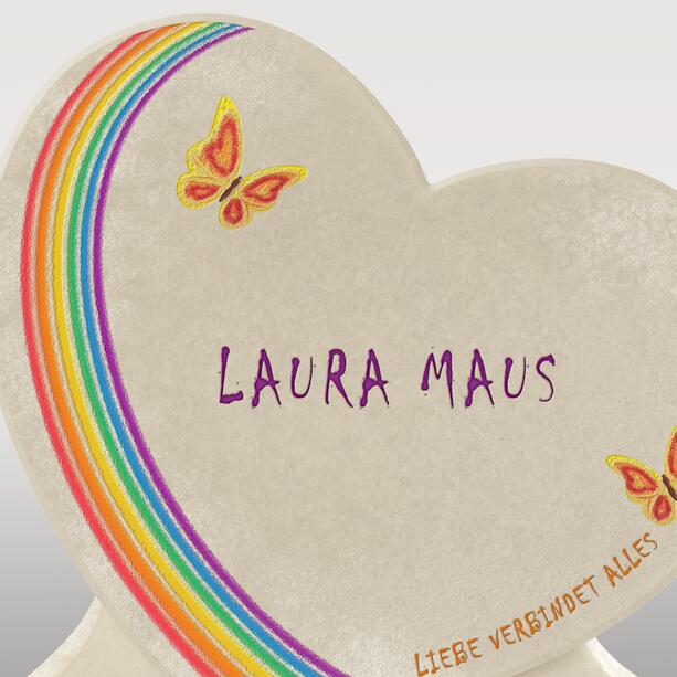 Kindergrabmal Herz aus Kalkstein mit Regenbogen & Schmetterling - Cordina Arcus