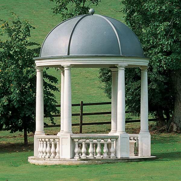Säulenpavillon rund aus Stein mit Kuppeldach & antiker Balustrade - Providence