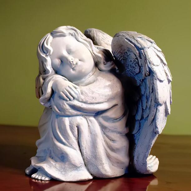 Träumende Engel Mädchen aus Steinguss für die liebevolle Grabgestaltung - Cynthia