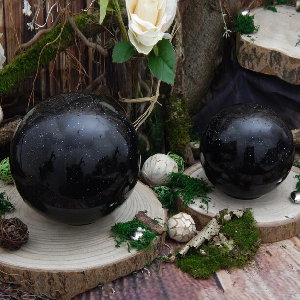 Schwarze Haustierurne aus Keramik in Kugelform - verschiedene Größen - Vads