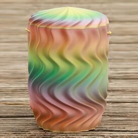 Design Urne mit Wellenstruktur in Farben des Regenbogens...