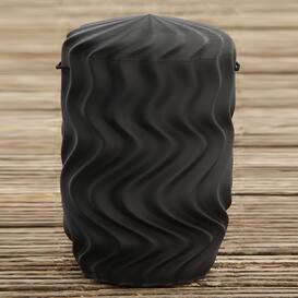 Schwarze Graburne gefertigt im 3D-Druck - flie�ende...