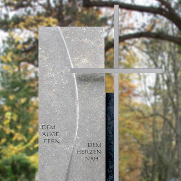 Gedenkstein Familiengrab zweiteilig mit Metall Kreuz - Savoca