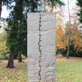 Grabstein Natursteinstele Steinmetz Arbeit  - Svevo