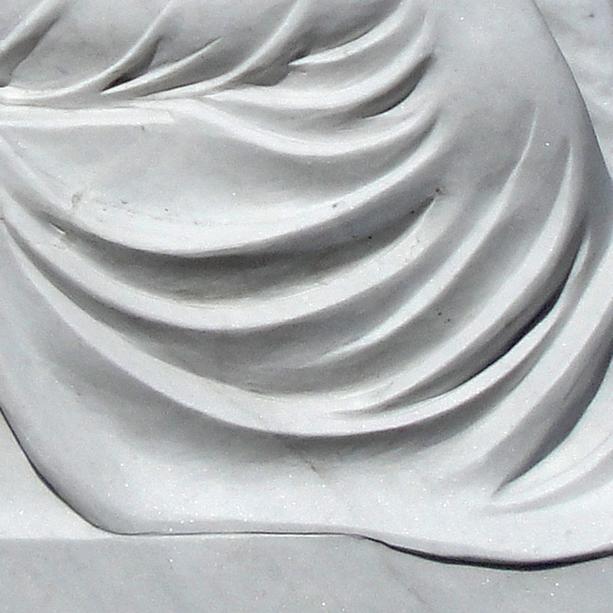 Grabstein Doppelgrab Granit mit Frauen Skulptur aus Marmor - Sofia