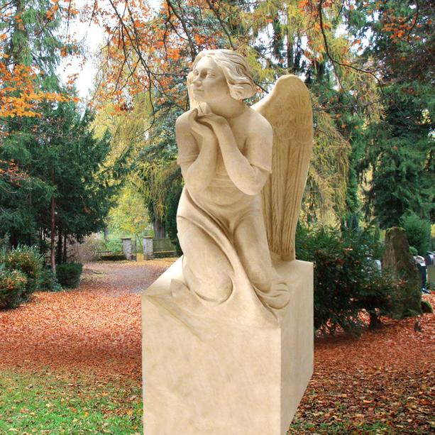 Kindergrabmal mit Engel Figur Steinmetz - Amalia