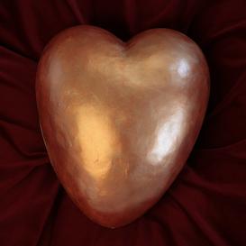 Stilvolle Herz Tonurne in Gold kologisch abbaubar -...