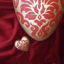 Sch�ne Gedenkurne aus Gips in Gold-Rot f�r Zuhause - Rivadi / mit Depot