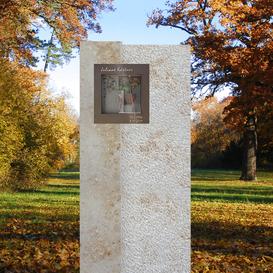 Grabstein für ein Urnengrab mit Glaseinsatz kaufen - Zupano