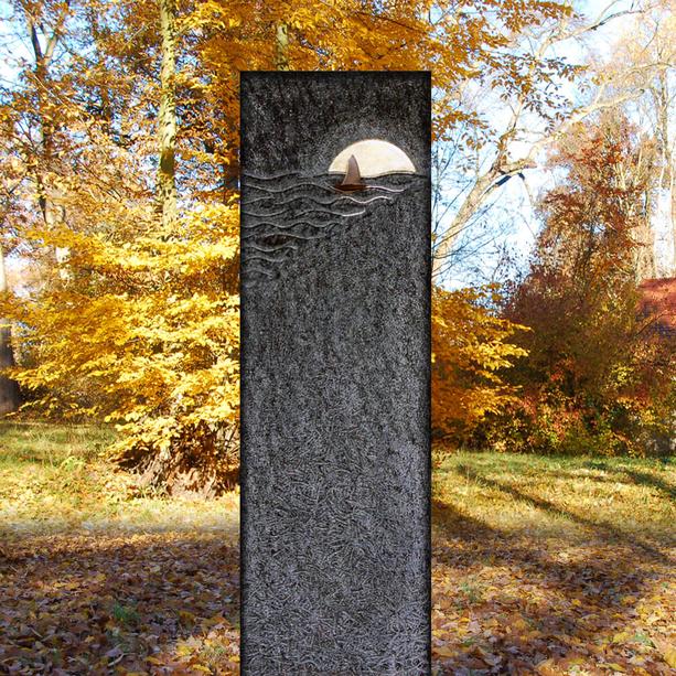 Einzelgrab Naturgrabstein exklusiv vom Bildhauer online - Lemaire