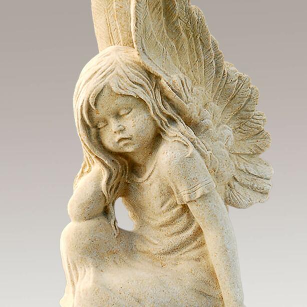 Schne Mdchen Engelfigur aus Steinguss - Clarina / Sand