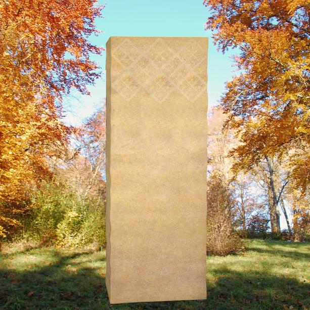 Schlichter Urnengrab Grabstein aus Kalkstein mit Muster - Elytis