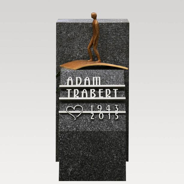 Kleiner Grabstein für ein Urnengrab mit Bronze Figur - Memento Nigra