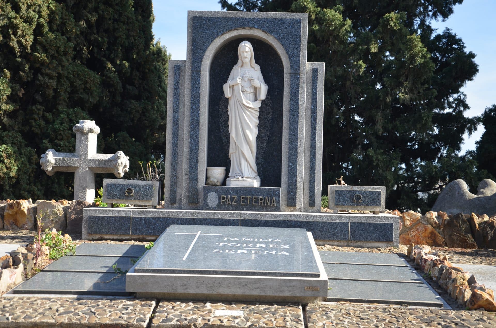 friedhof_montjuic_barcelona_figur_maria_grab