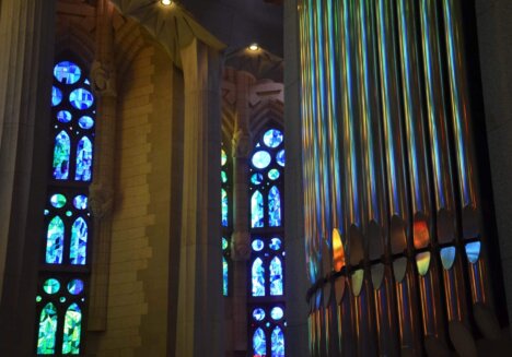Sagrada Familia Orgel mit Lichtspiel © Serafinum.de