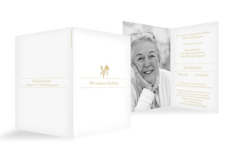 Einladung zur Trauerfeier mit Bild der verstorbenen im Inneren © kartenmacherei.de