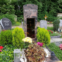 verschiedene Arten der Grabgestaltung